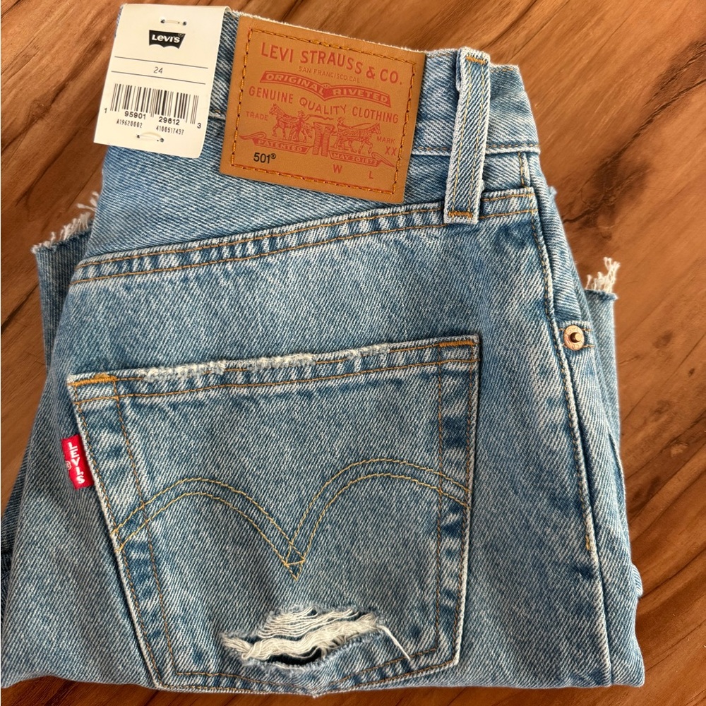 Levi shorts